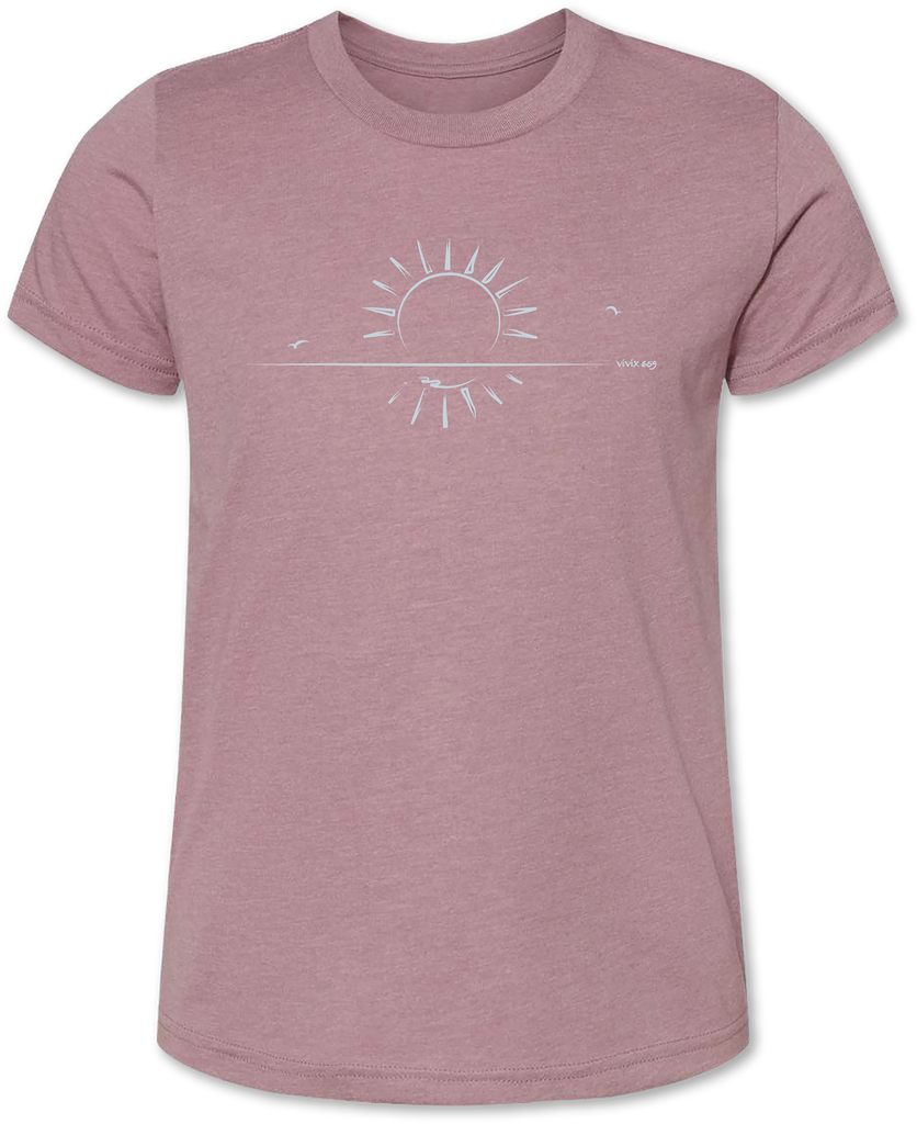 Ocean tee shirt with a sun on it for kids